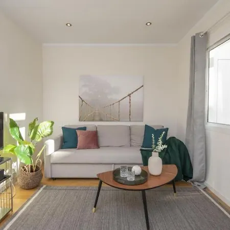 Apartment Attic 468 Sagrada Familia Barcelona